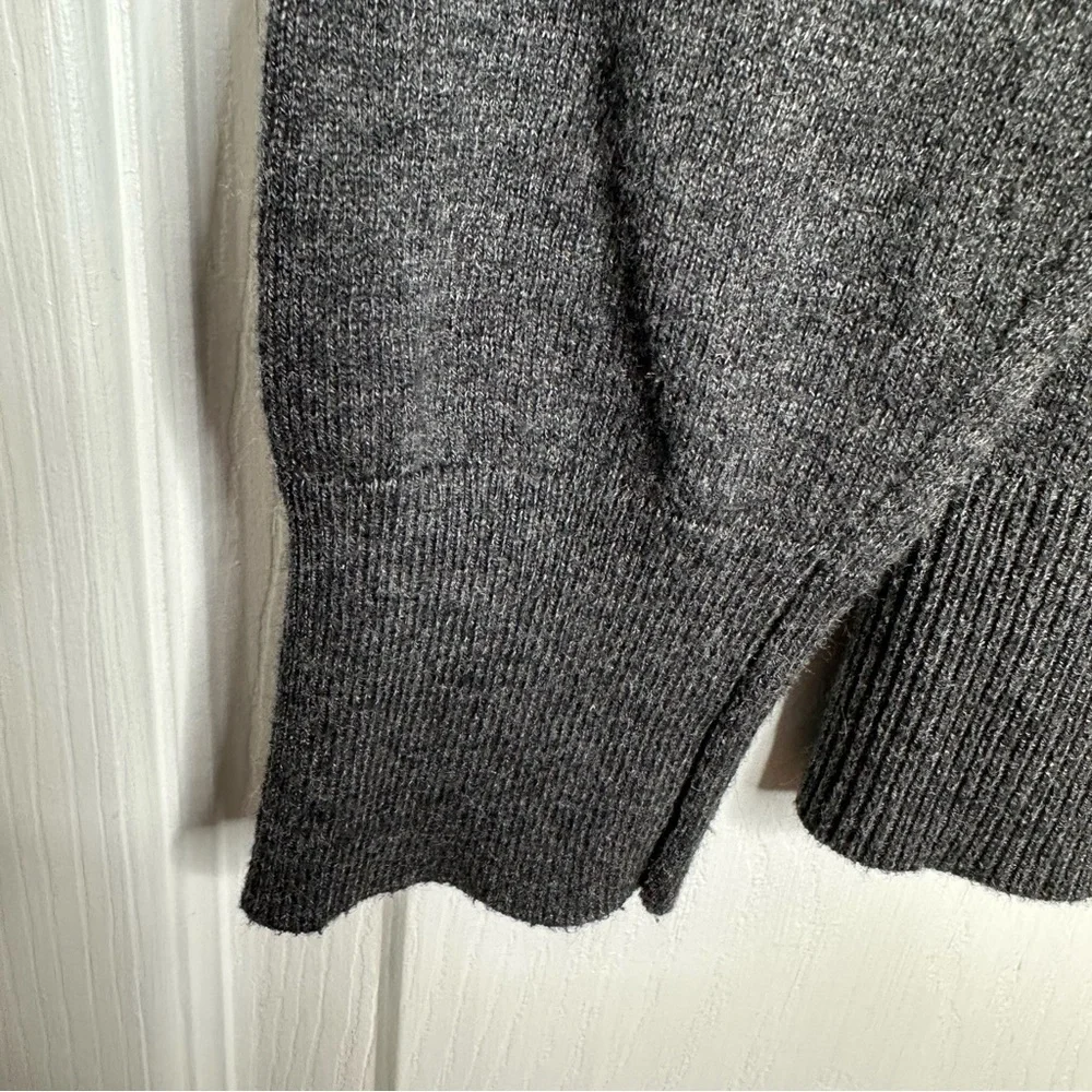 Old Navy Cardigan Grey Size Medium - Picture 5 of 16